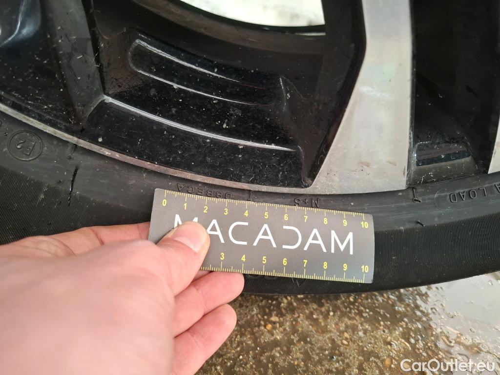  Peugeot  2008  Allure Business 1.2 PureTech 130CV BVA8 E6d #7