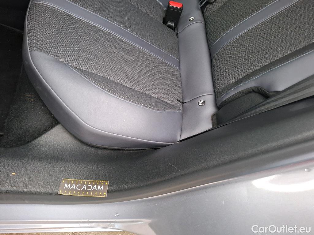  Peugeot  2008  Allure Business 1.2 PureTech 130CV BVA8 E6d #13