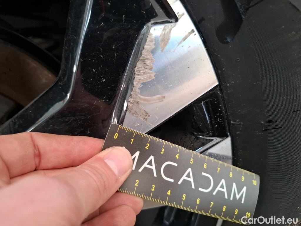  Peugeot  2008  Allure Business 1.2 PureTech 130CV BVA8 E6d #12