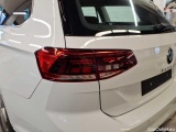  Volkswagen  Passat Variant 2.0 TDI SCR DSG Business Automatic Diesel  66 #18