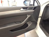  Volkswagen  Passat Variant 2.0 TDI SCR DSG Business Automatic Diesel  66 #26