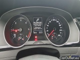  Volkswagen  Passat VARIANT 2.0 TDI SCR DSG  52 #6