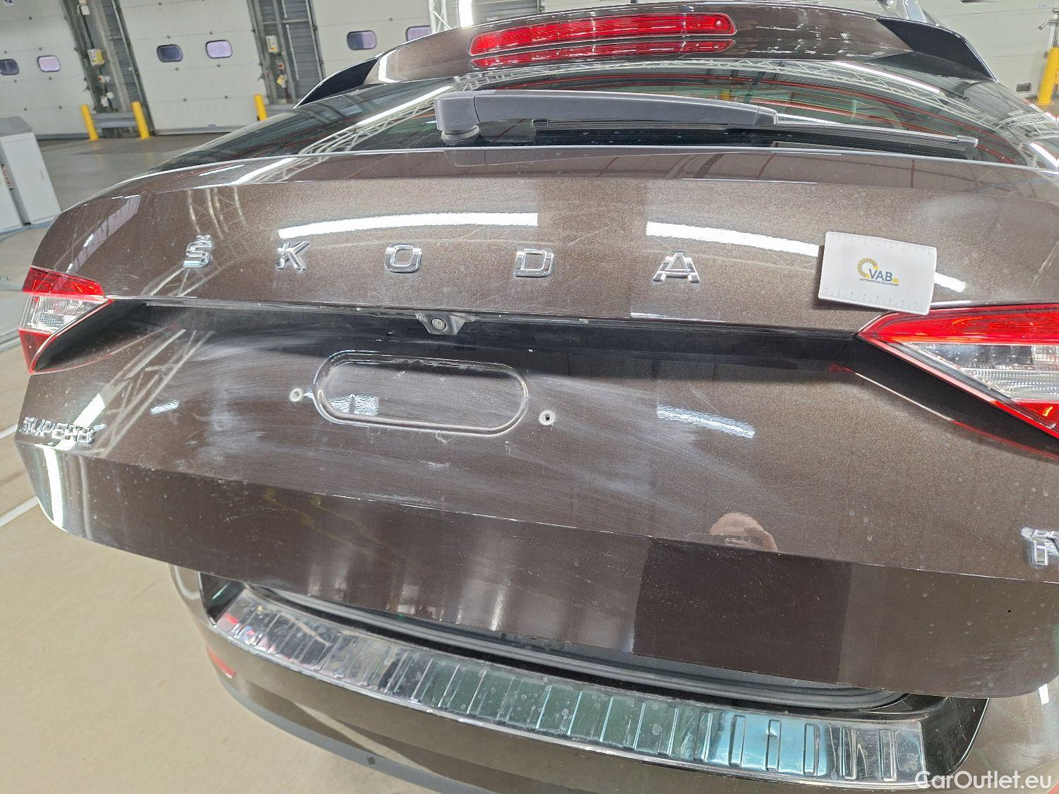  Skoda  Superb Skoda,  Combi FL'19, Skoda  Combi 1.4 TSI iV 160kW DSG6 Style 5d #28