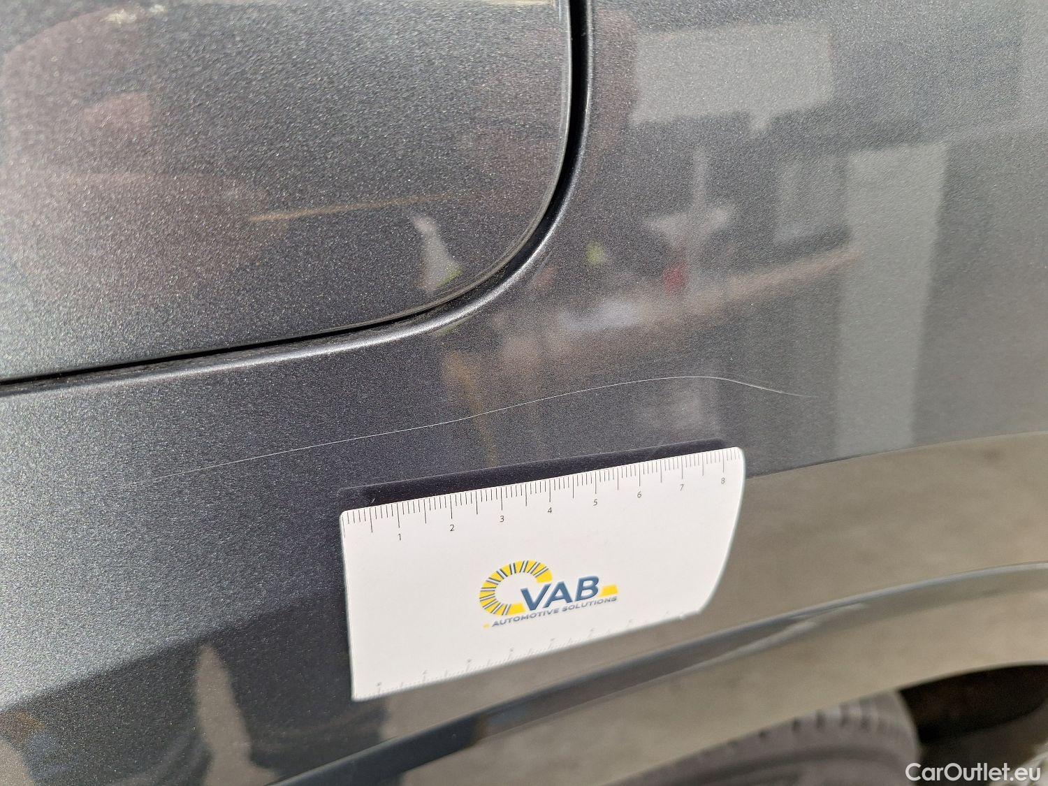  Audi  Q3 Audi,  SB '19 PHEV, Audi  Sportback 45 TFSI e S tronic S Line 5d #34