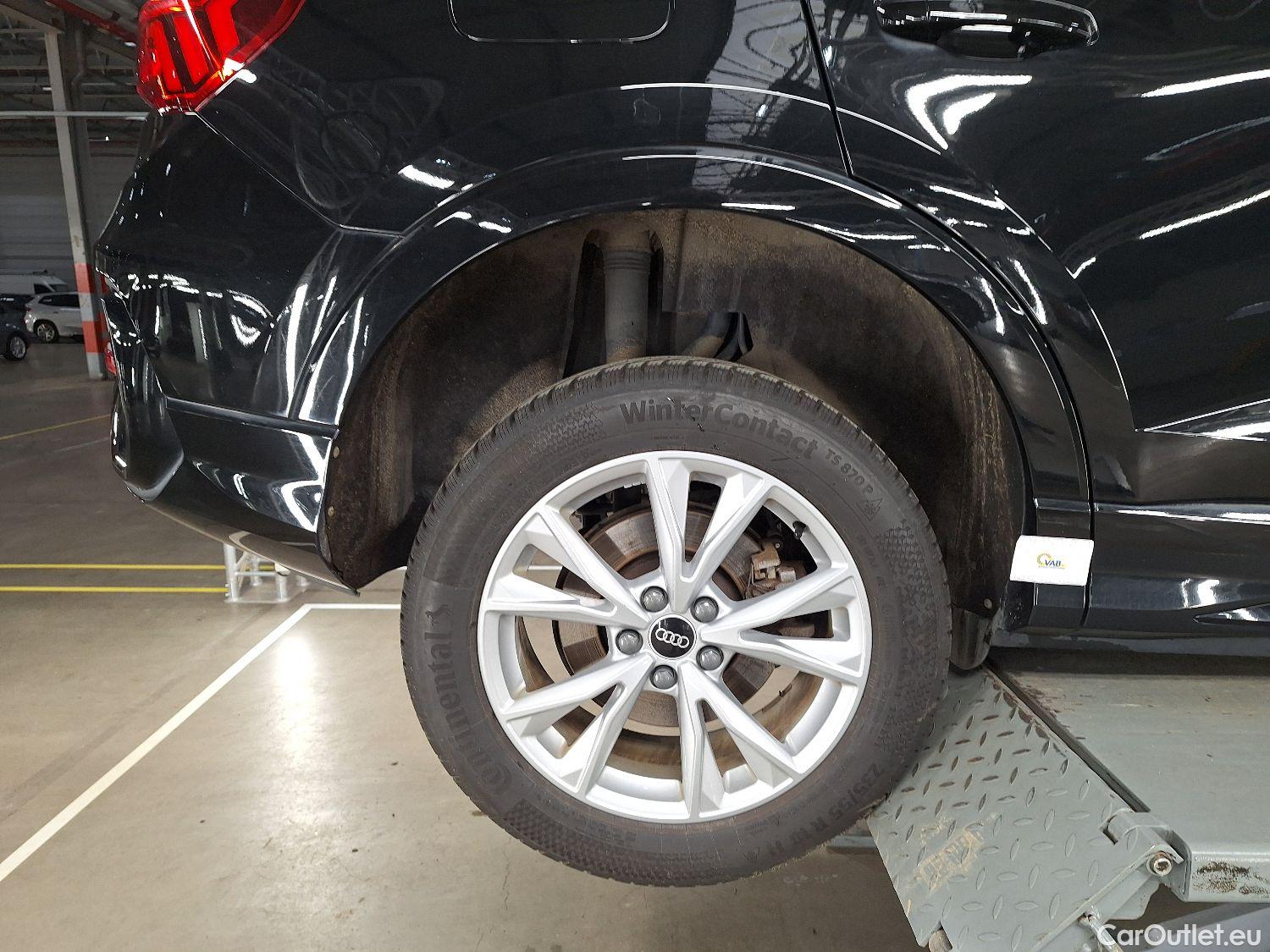  Audi  Q3 Audi,  SB '19 PHEV, Audi  Sportback 45 TFSI e S tronic S Line 5d #3