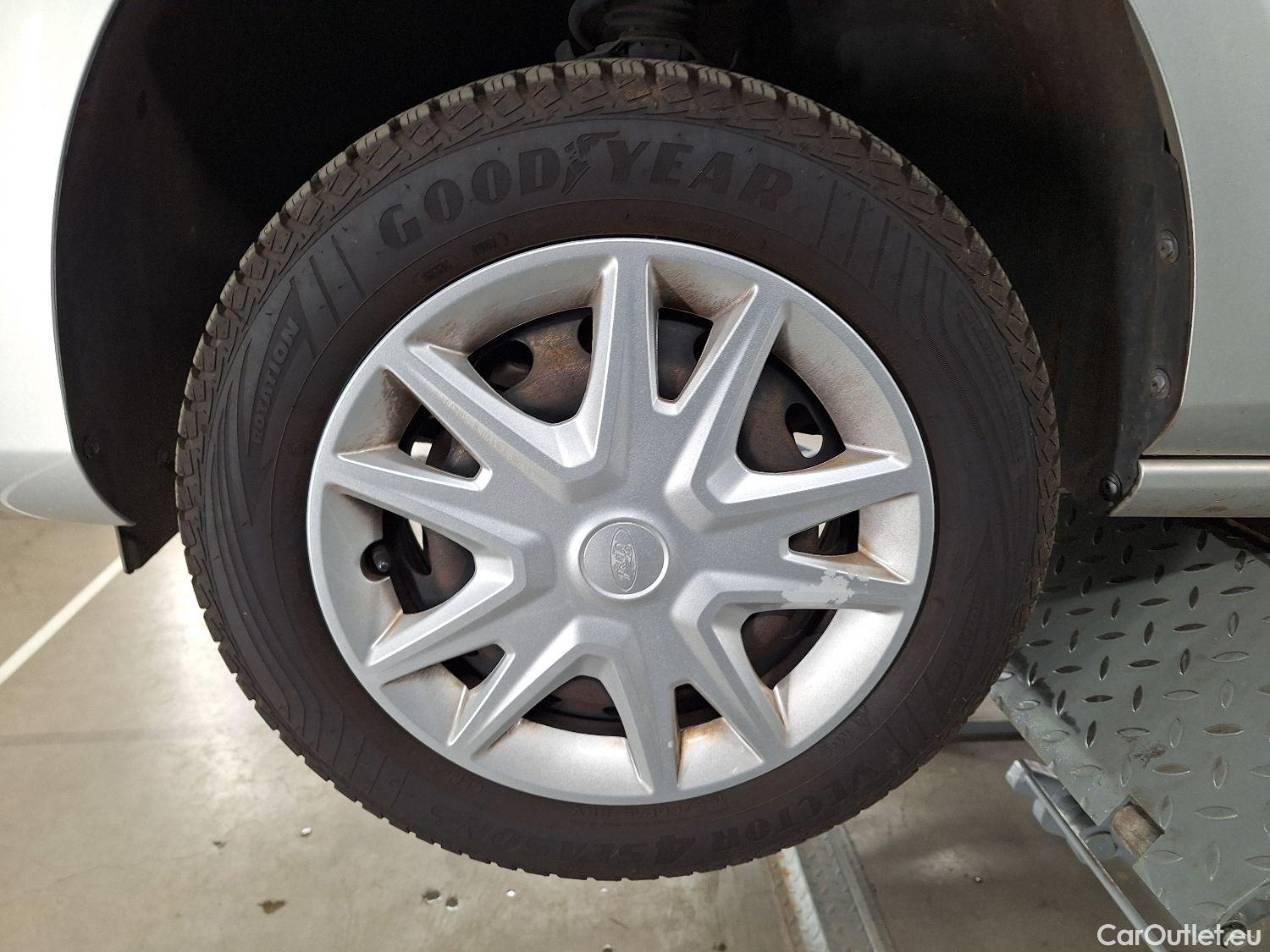  Ford  Fiesta Ford,  '17, Ford  1.1i 52kW Business Class 5d #10