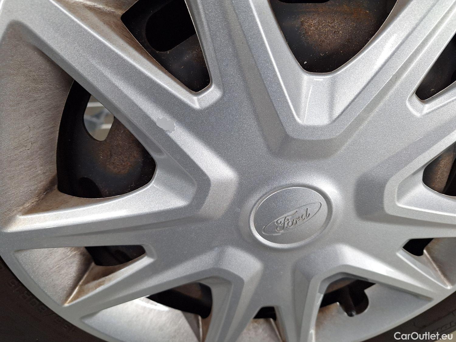  Ford  Fiesta Ford,  '17, Ford  1.1i 52kW Business Class 5d #2