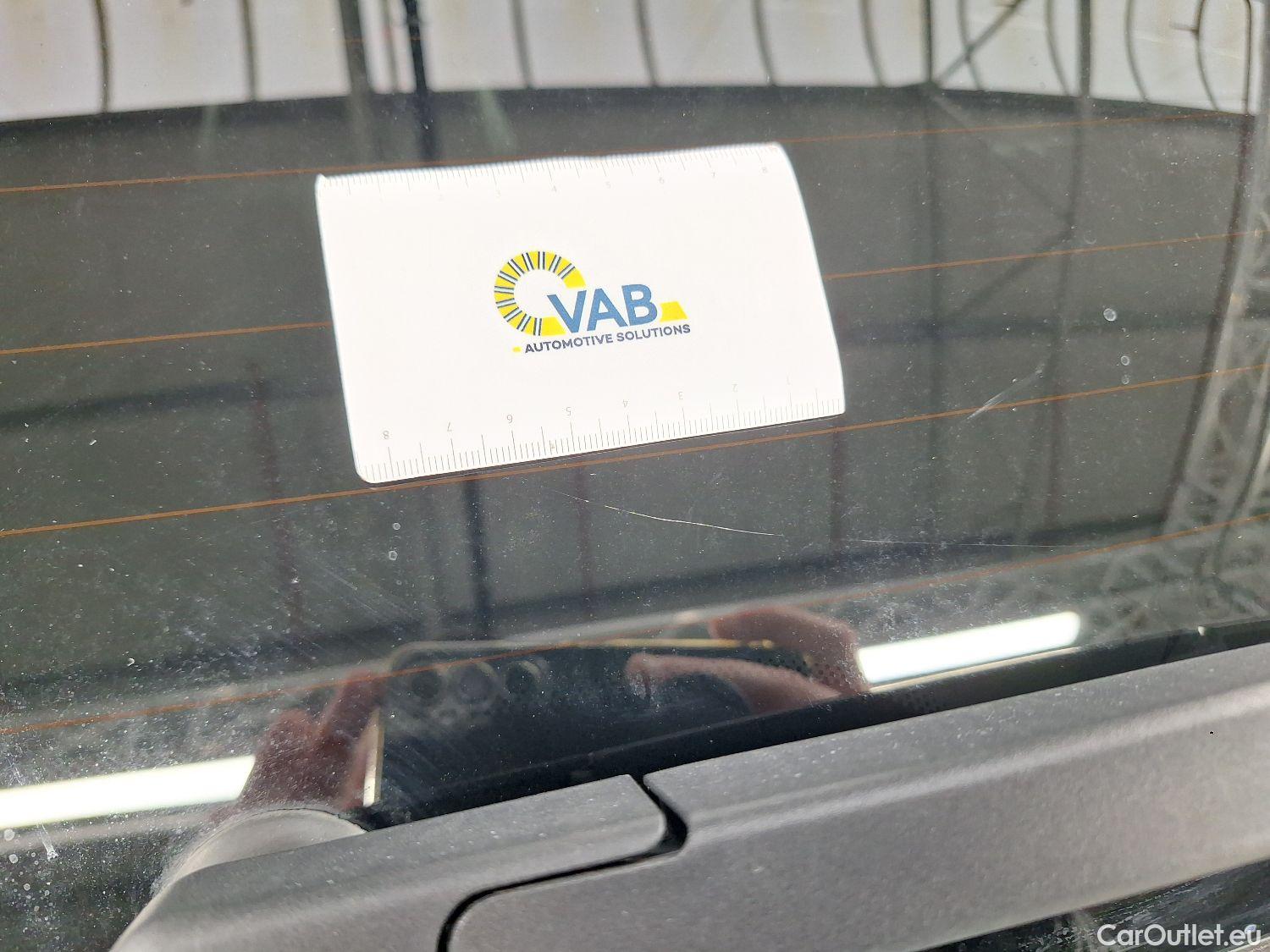  Citroen  DS3 DS,  CB '19, DS 3 Crossback PureTech 130 Automatic So Chic 5d #18