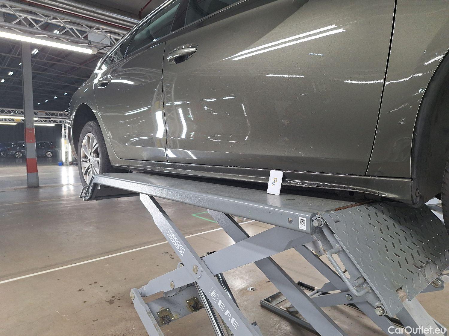  Peugeot  508 Peugeot,  SW '18, Peugeot  SW 1.5 BlueHDi 130 S&S BVM6 Active 5d #1