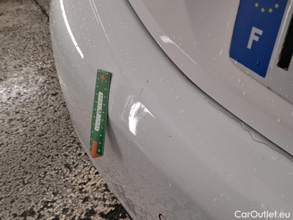  Peugeot  208  Allure Business 1.2 PureTech 110CV BVM6 E6dT #5