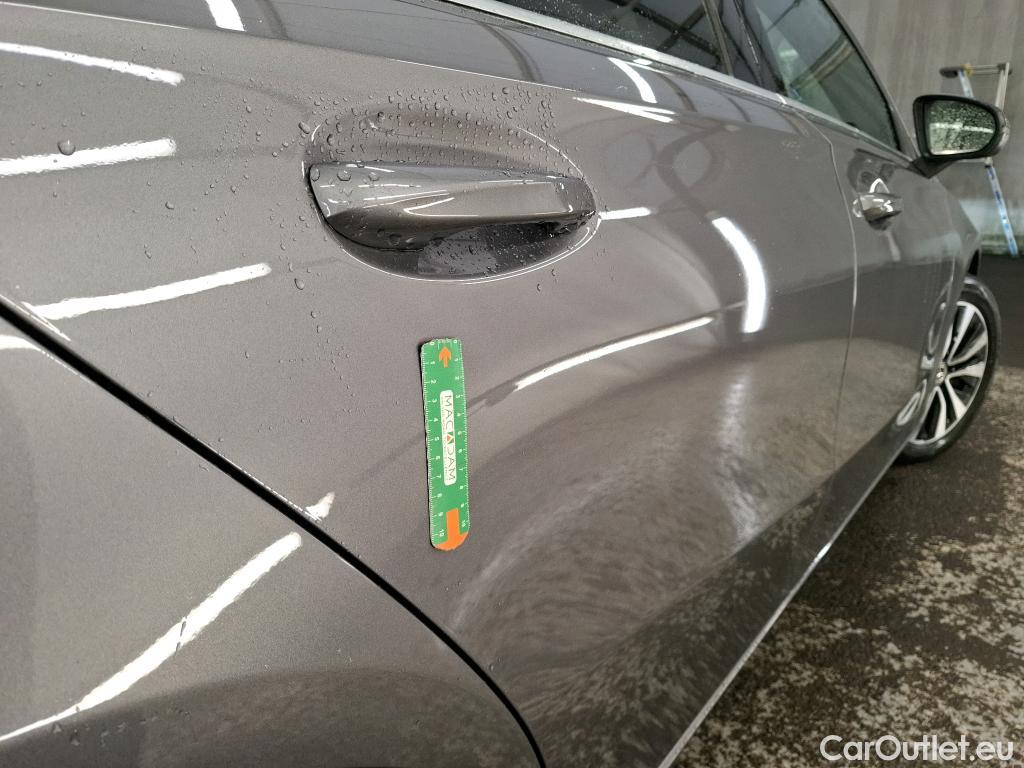  Mercedes  A-Klasse MERCEDES-BENZ Classe A Compact / 2018 / 5P / Berline A 250 e Business Line 8G-DCT #1