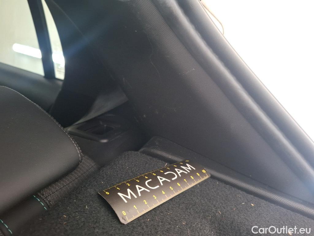  Peugeot  208  Allure Business 1.2 PureTech 100CV BVM6 E6d #11