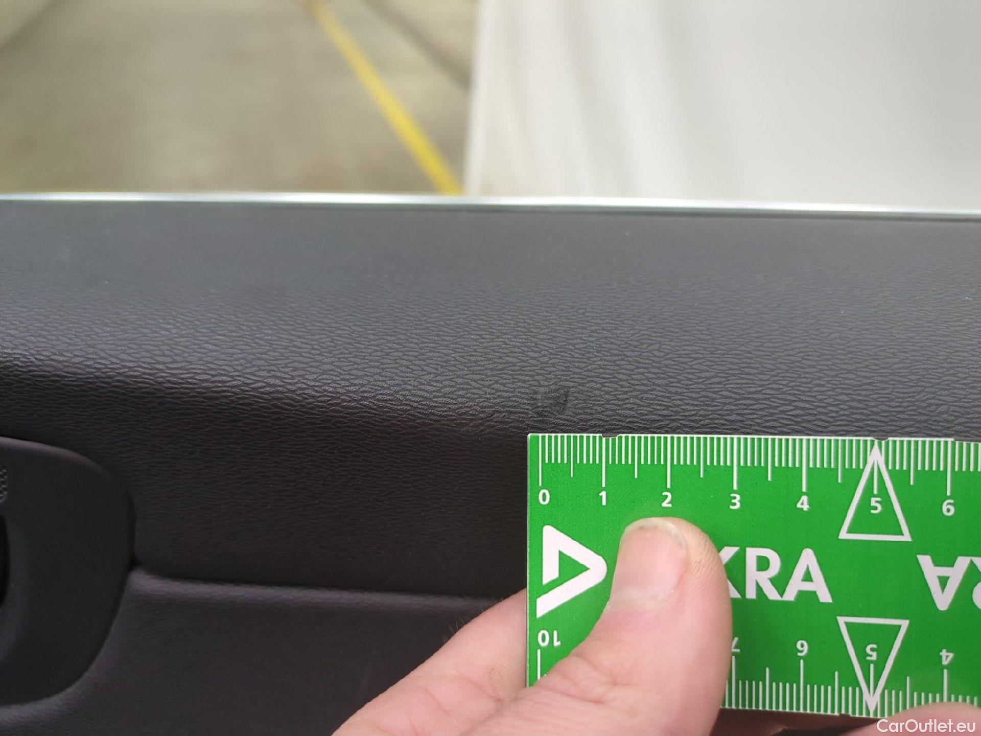  Volvo  XC60 VOLVO  / 2021 / 5P / SUV Recharge T6 350 Geartronic 8 Start #24