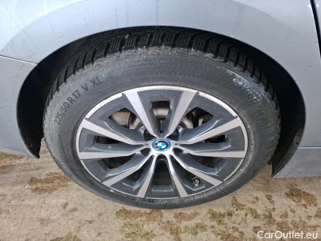  Bmw  Serie 3 BMW Série 3 Touring / 2022 / 5P / Break 320e xDrive 204 Busi Design BVA8 Hybride #27