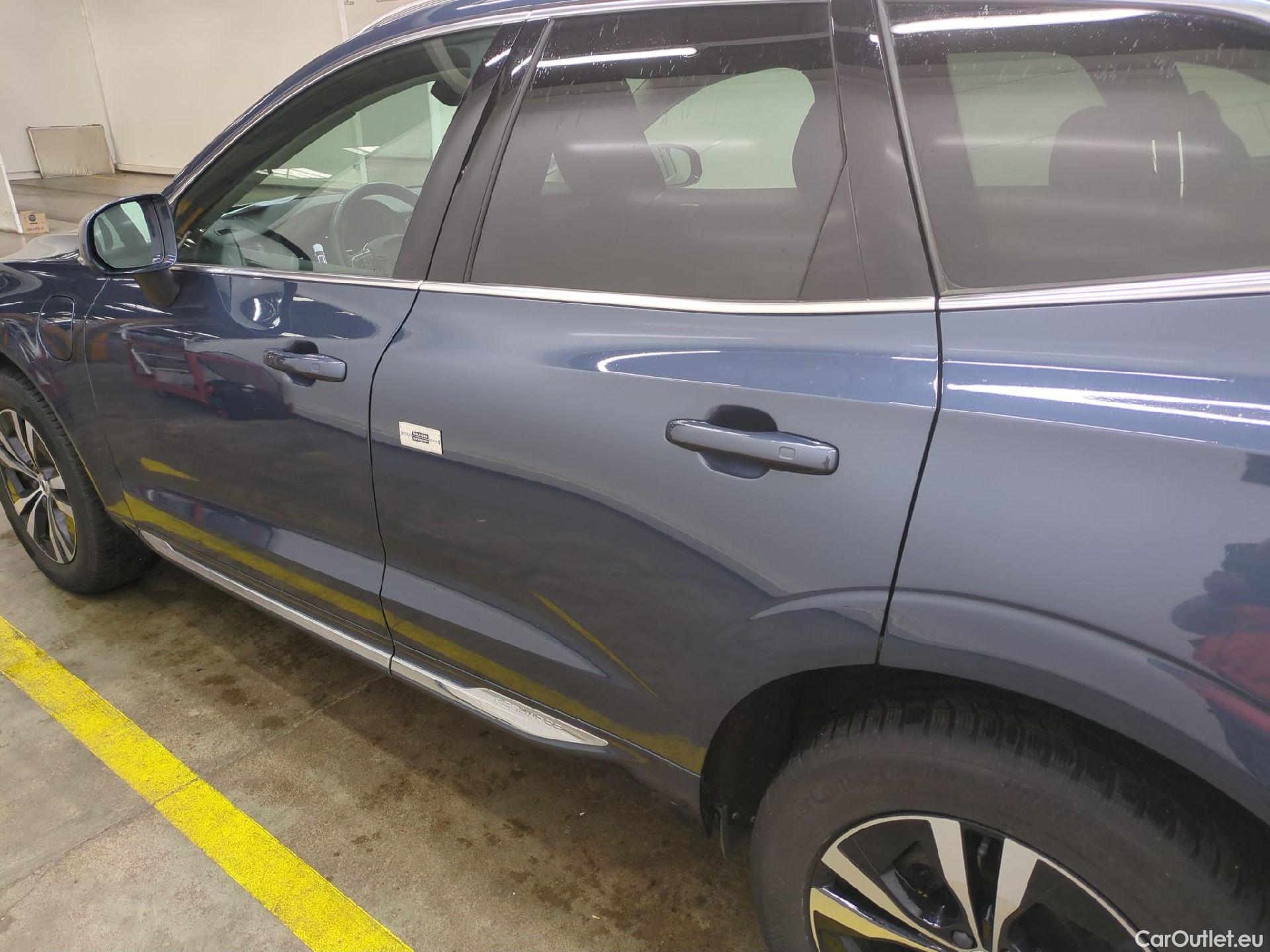  Volvo  XC60 VOLVO  / 2021 / 5P / SUV Recharge T6 350 Geartronic 8 Start #12