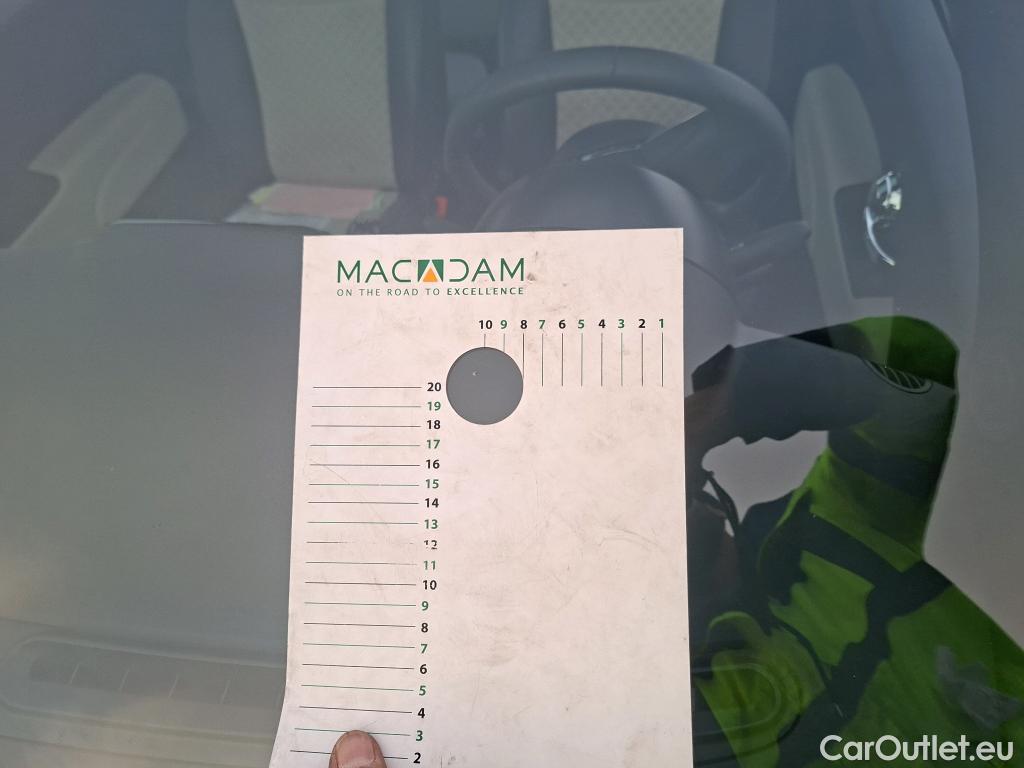  Fiat  500 FIAT   2015 3P Berline Hybrid 1.0 BSG 70 ch Dolcevita #22