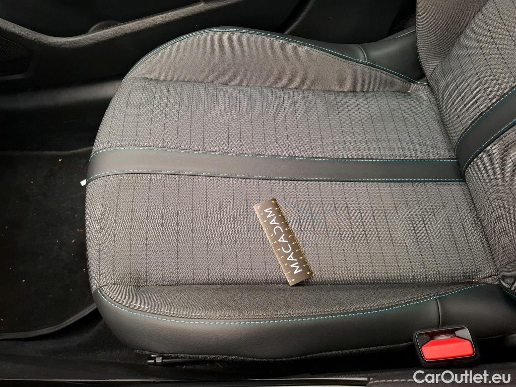  Peugeot  208  Allure Business 1.2 PureTech 100CV BVM6 E6d #18