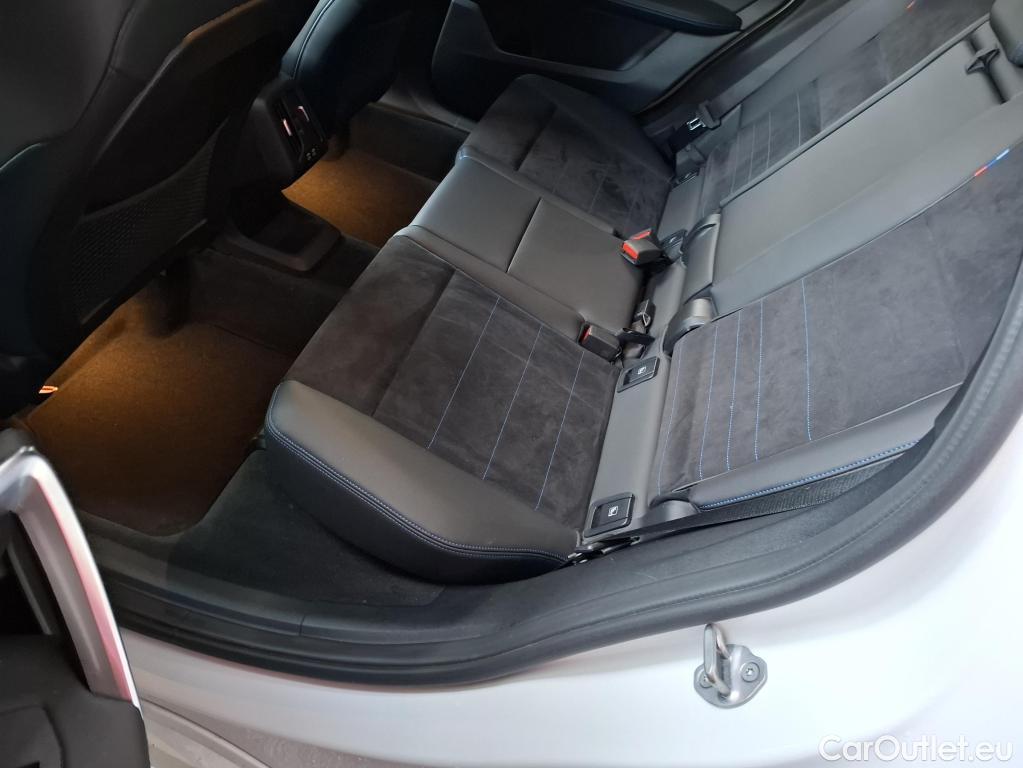  Bmw  X1 BMW  / 2022 / 5P / SUV xDrive23d M Sport DKG7 #16