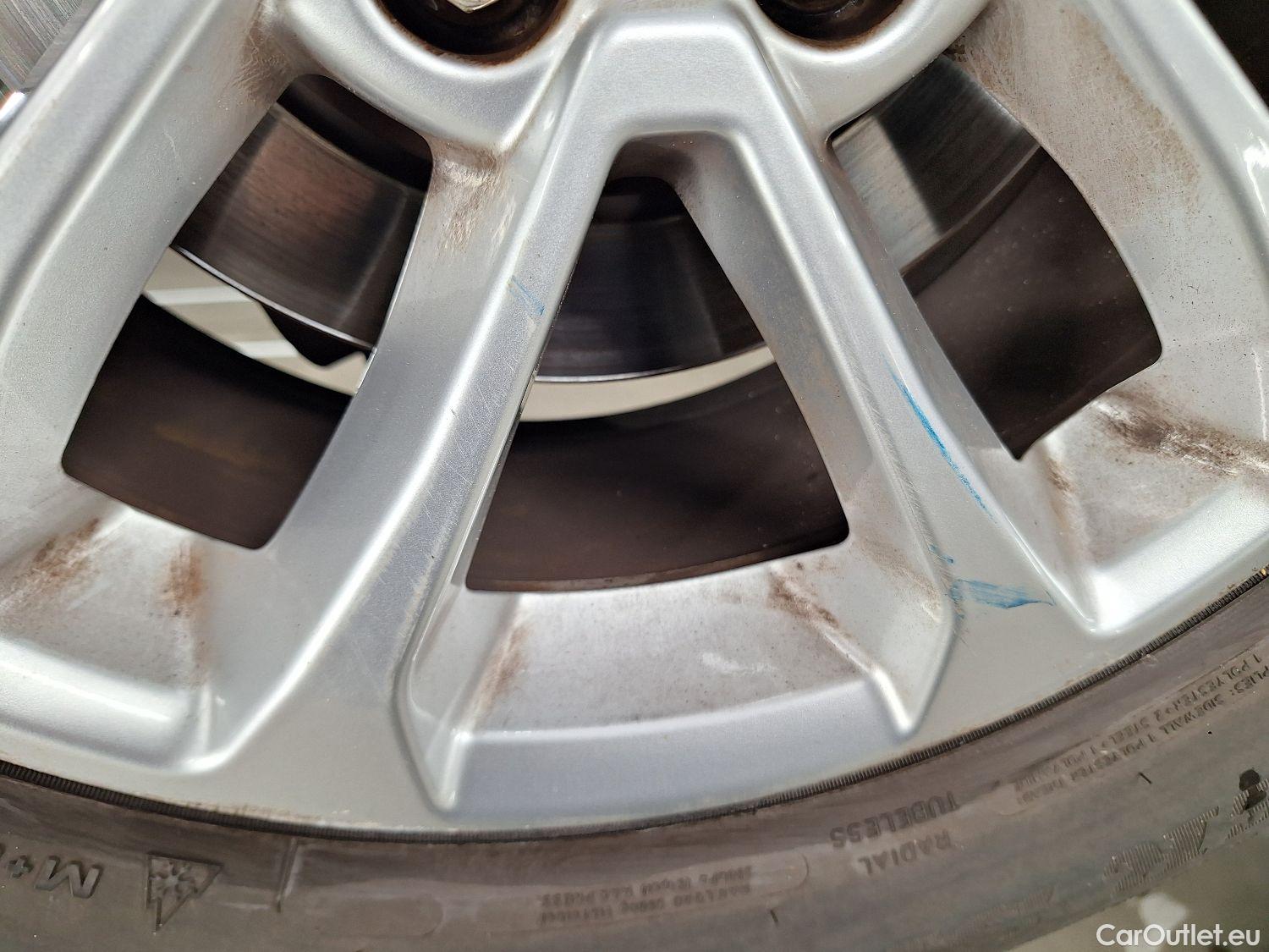  Ford  Kuga Ford,  '19, Ford  1.5 EcoBlue 88kW Aut. Titanium 5d #4