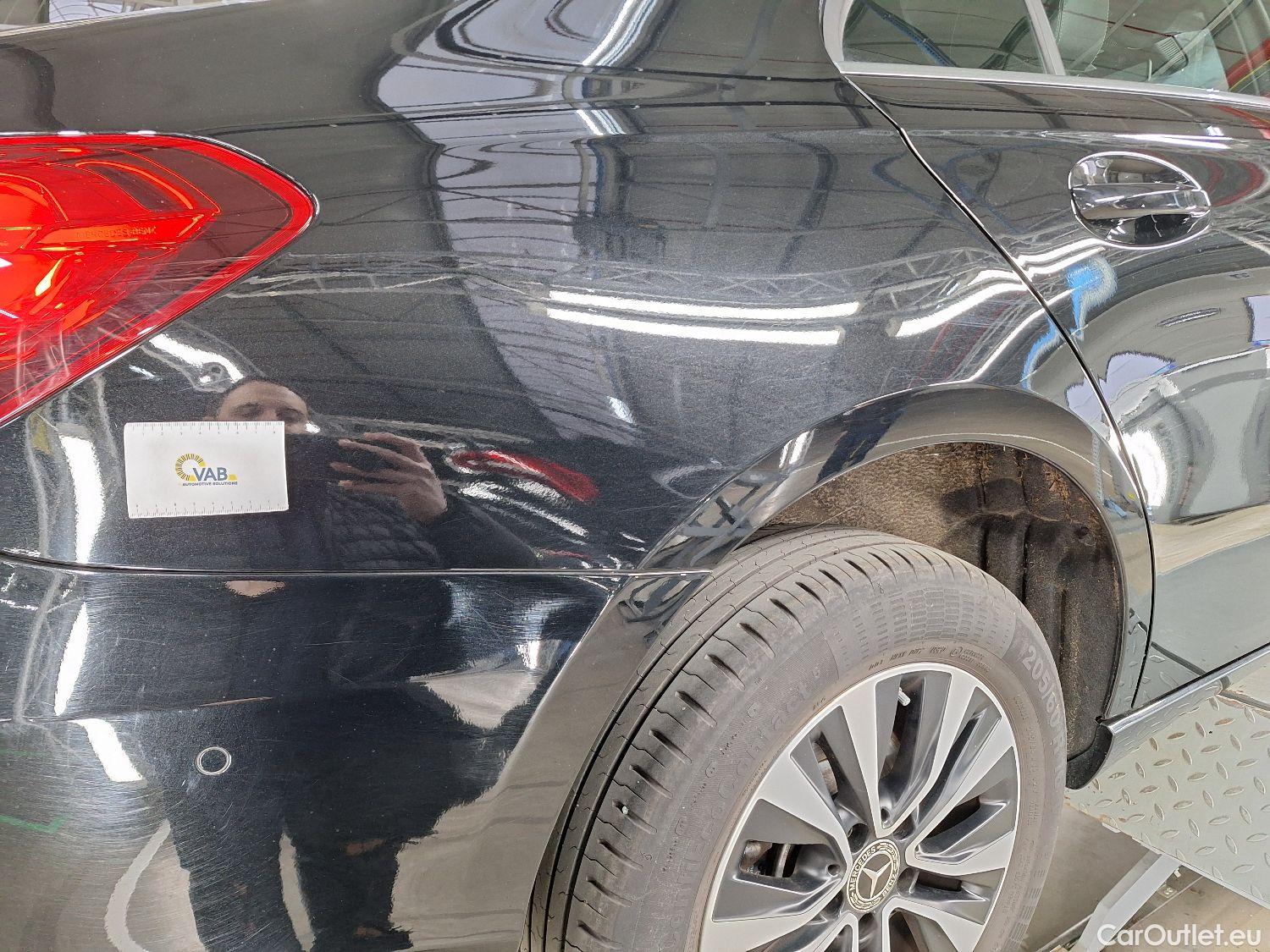  Mercedes  A-Klasse Mercedes, A-Class Berline '18, Mercedes-Benz  Limousine A 180 d DCT Busin #22