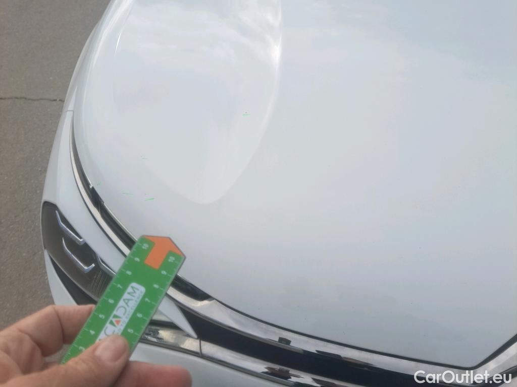  Citroen  C4 CITROEN  / 2020 / 5P / berlina con portón BlueHdi 130 S&S EAT8 Shine #34