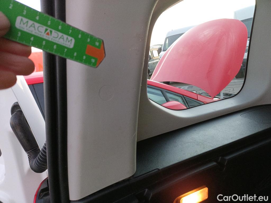  Toyota  Proace TOYOTA  City / 2020 / 4P / combi 1.5D 75kW (100CV) GX L1 (CX) #25