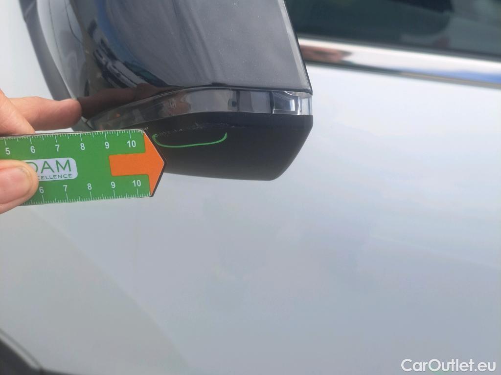  Citroen  C4 CITROEN  / 2020 / 5P / berlina con portón BlueHdi 130 S&S EAT8 Shine #44