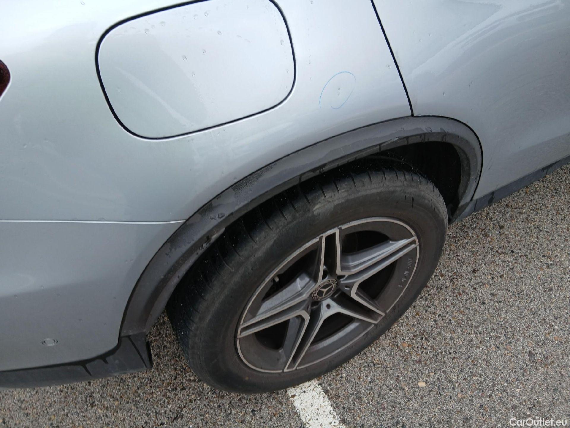  Mercedes  G-Klasee MERCEDES-BENZ GLC Coupé / 2019 / 5P / coupé GLC 220 d 4MATIC #28