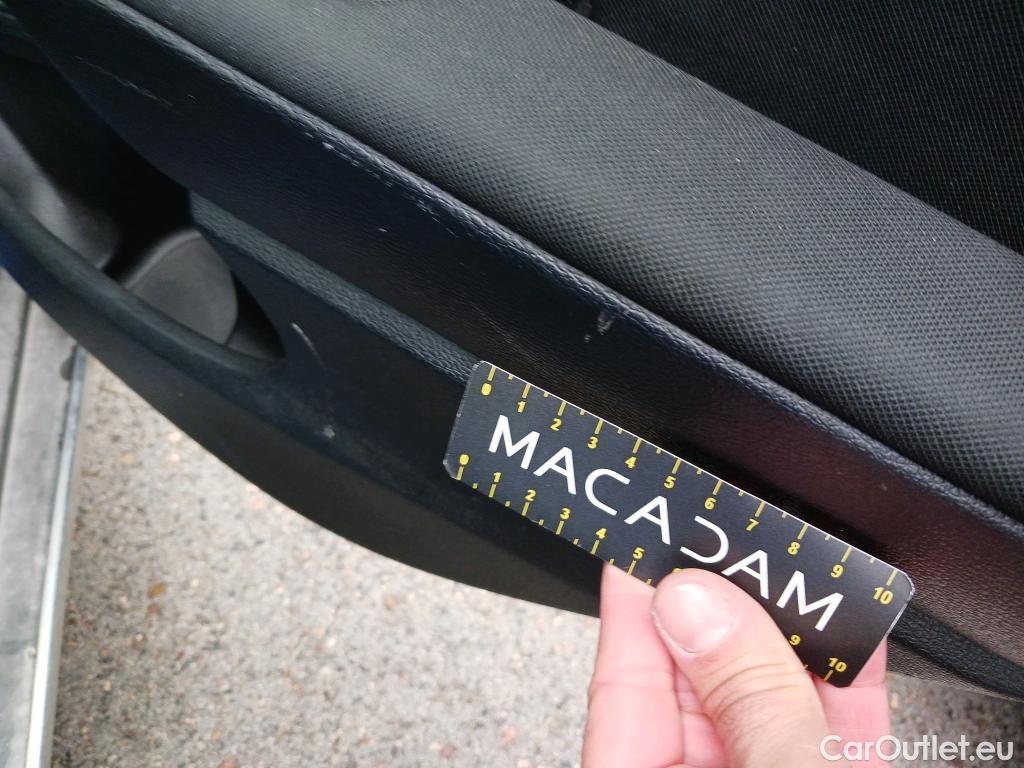  KIA  XCeed KIA  / 2019 / 5P / todoterreno 1.0 T-GDi Drive 88kW (120CV) #19