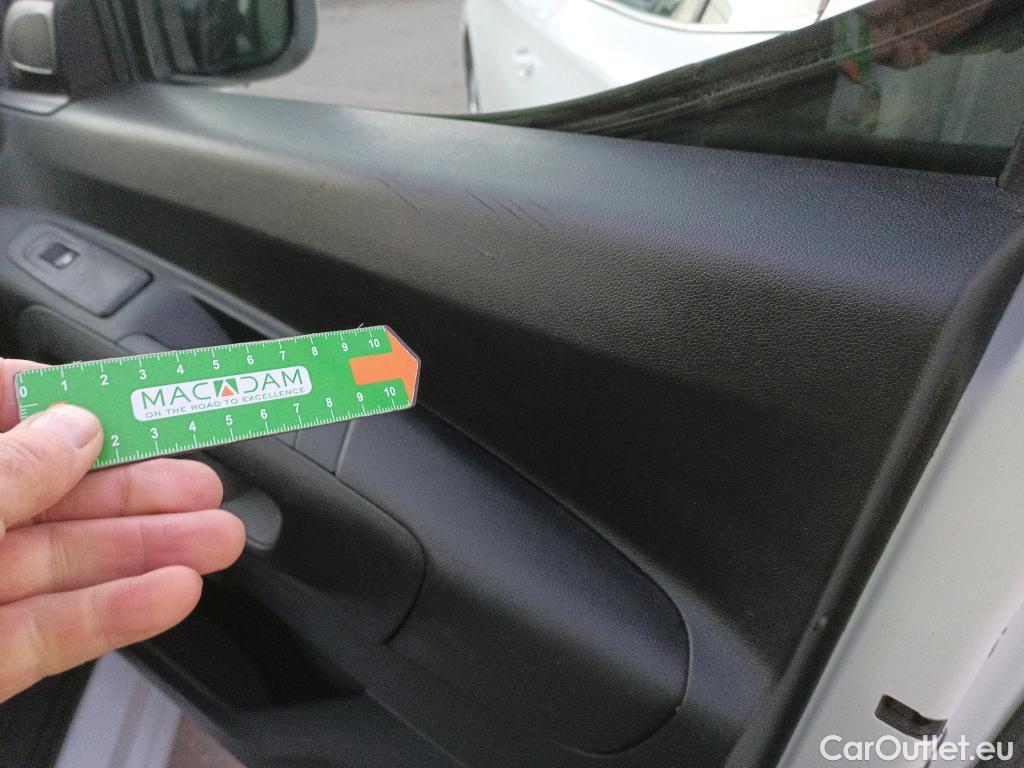  Toyota  Proace TOYOTA  City / 2020 / 4P / combi 1.5D 75kW (100CV) GX L1 (CX) #29