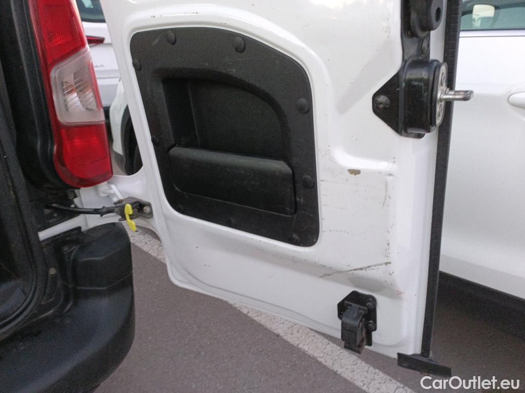  Toyota  Proace TOYOTA  City / 2020 / 4P / combi 1.5D 75kW (100CV) GX L1 (CX) #11