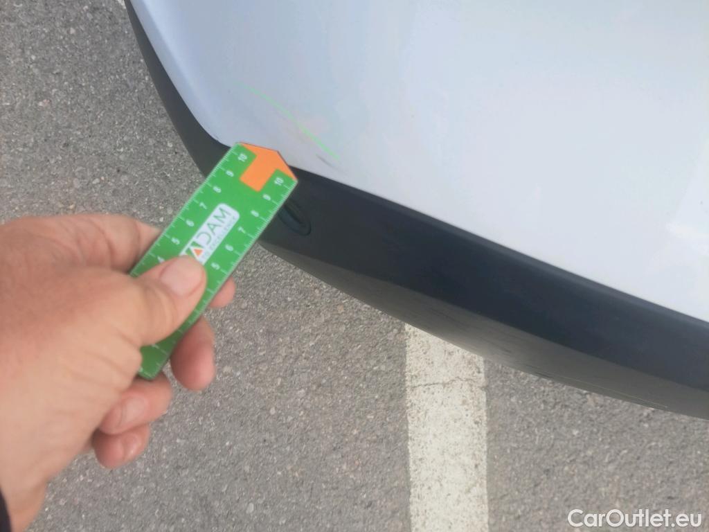  Citroen  C4 CITROEN  / 2020 / 5P / berlina con portón BlueHdi 130 S&S EAT8 Shine #28