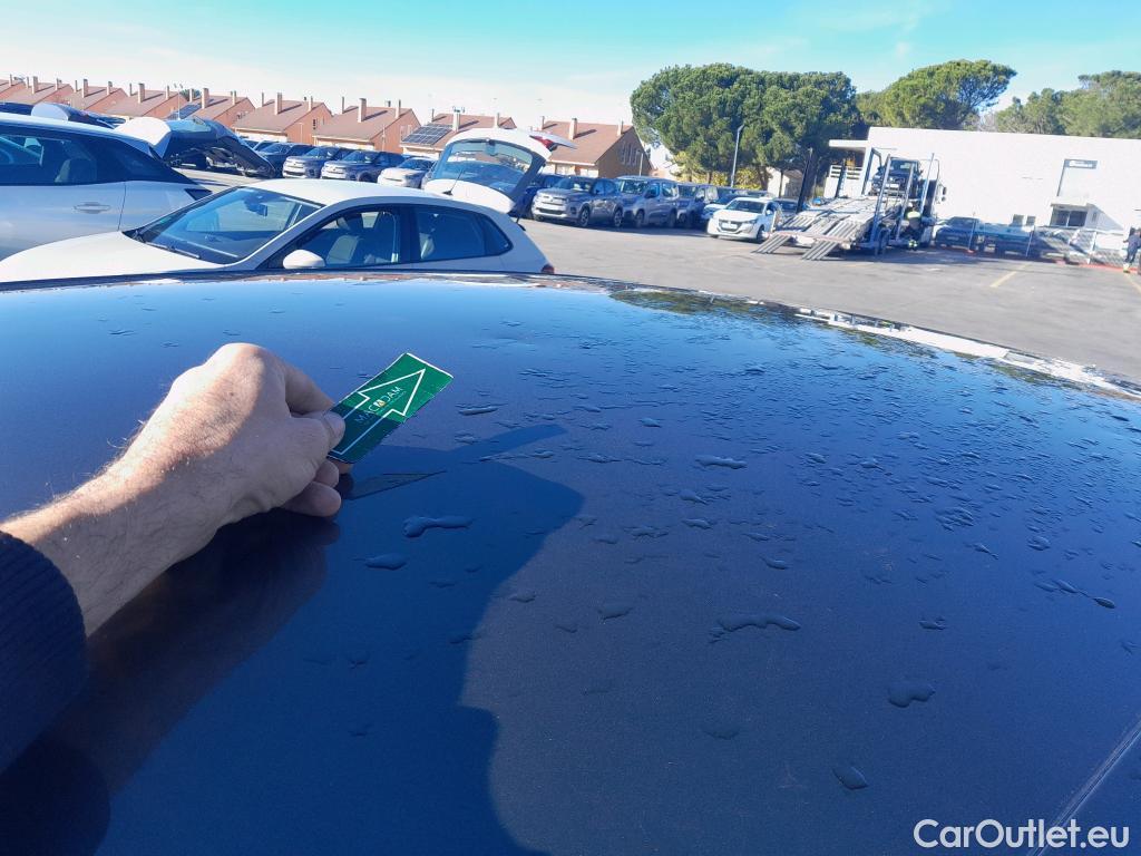  Peugeot  3008 PEUGEOT  Hybrid / 2016 / 5P / todoterreno 225 e-EAT8 Allure #2