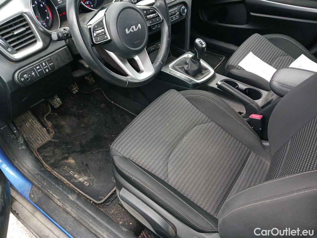  KIA  XCeed KIA  / 2019 / 5P / todoterreno 1.0 T-GDi Drive 88kW (120CV) #7