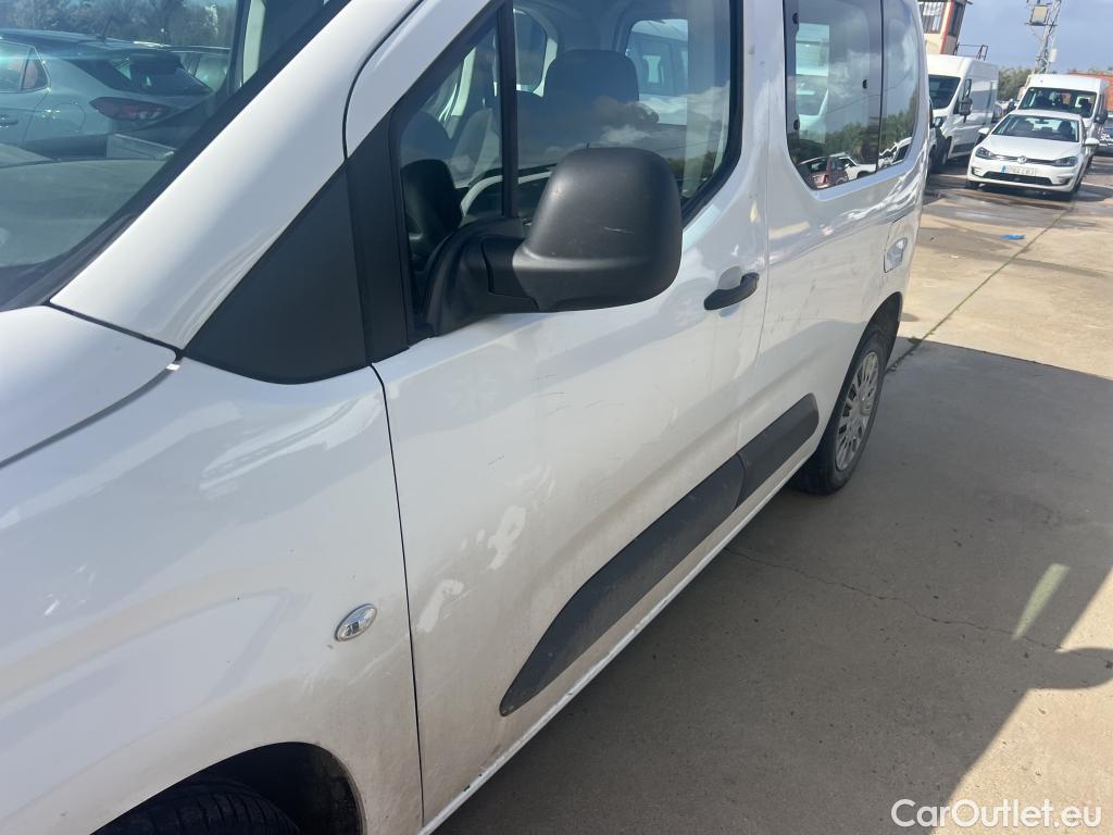  Toyota  Proace TOYOTA  CITY COMBI 1.5D 75kW (100CV) GX L1 #9