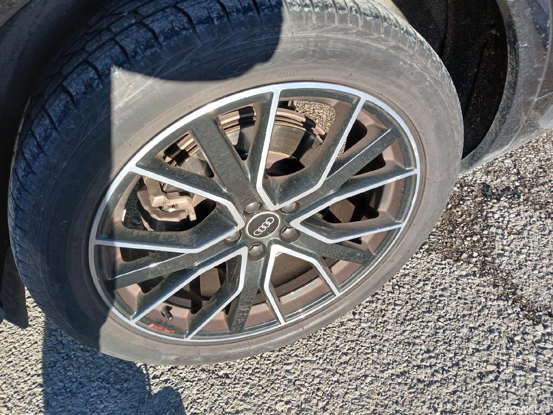  Audi  Q5 AUDI  SPORTBACK / 2020 / 5P / todoterreno Black Line 55 TFSI e quattro-ultra #22