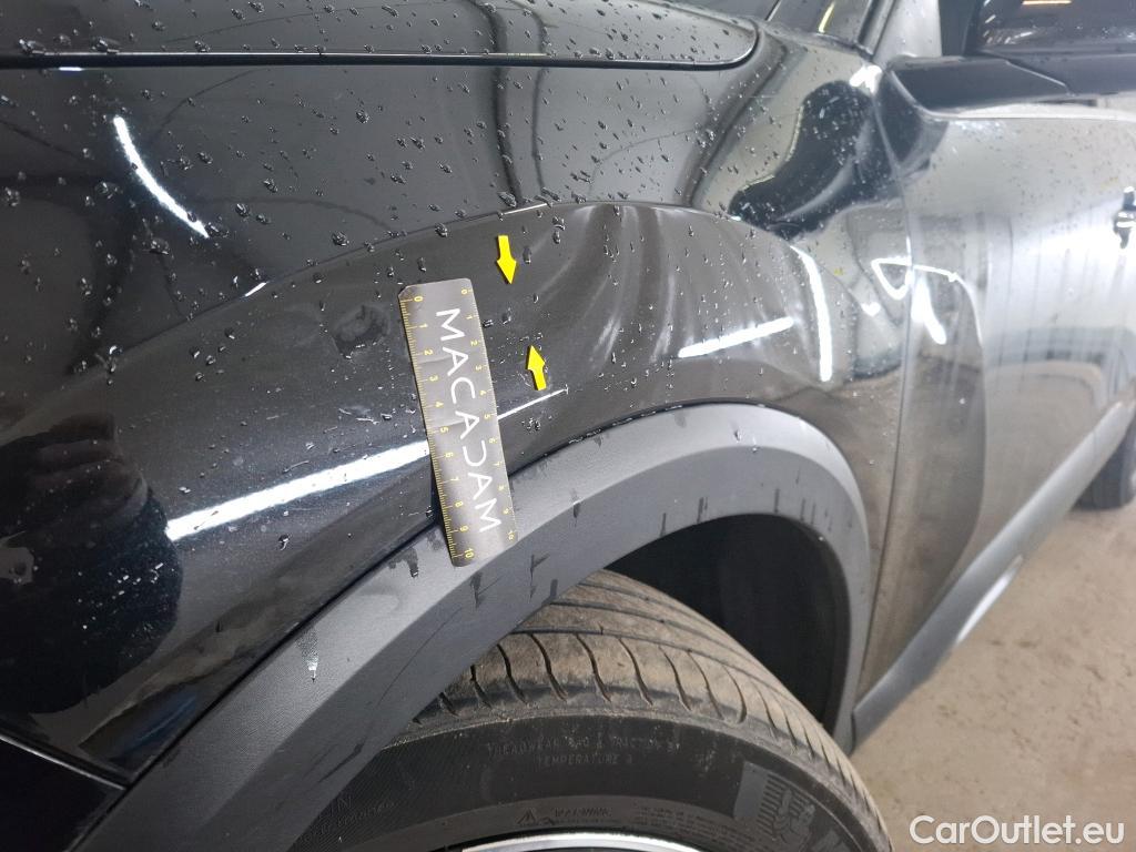  Citroen  C4 CITROEN  X / 2022 / 4P / Berline PureTech 130 S&S EAT8 Shine #40