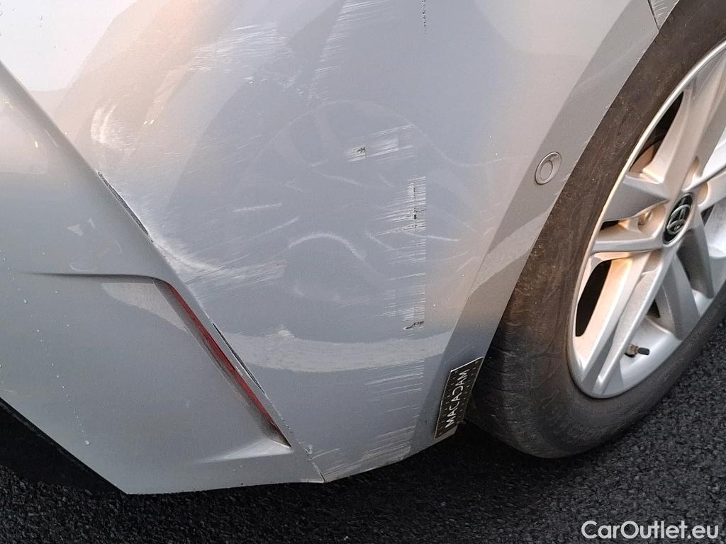  Toyota  Corolla TOYOTA  / 2018 / 5P / Berline Hybride 122h Dynamic Business Stage Acad #10