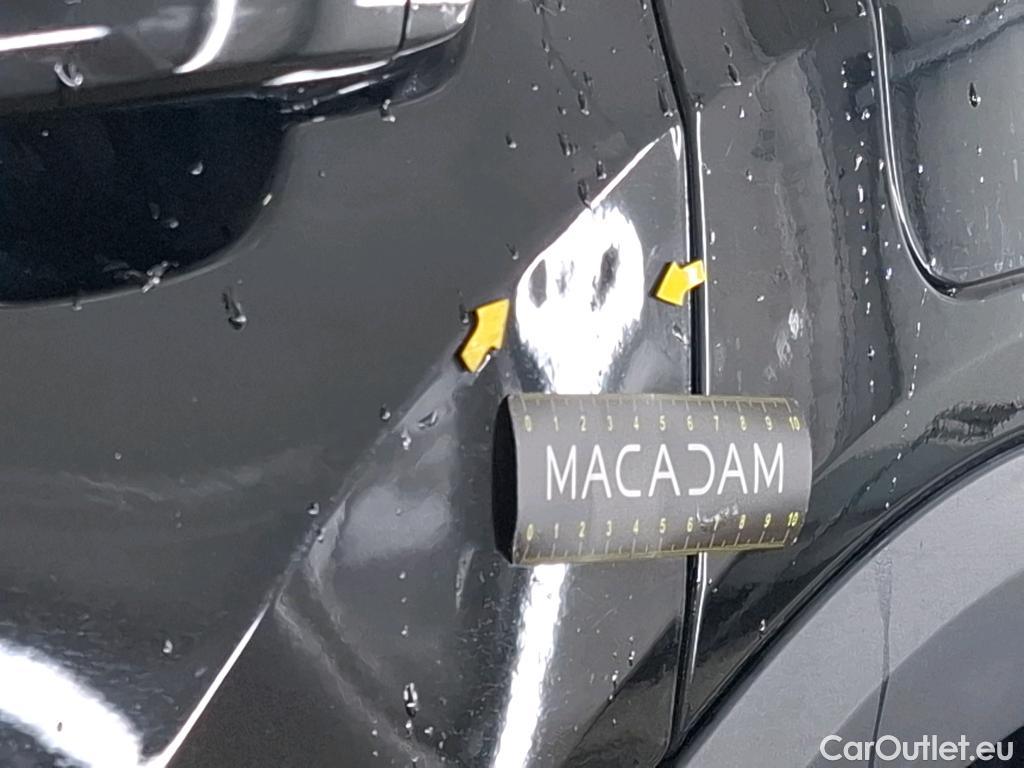  Citroen  C4 CITROEN  X / 2022 / 4P / Berline PureTech 130 S&S EAT8 Shine #18