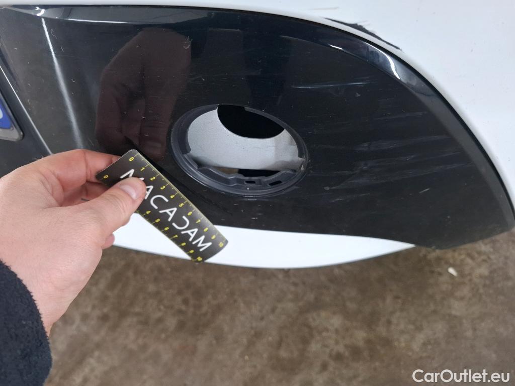  Toyota  Corolla TOYOTA  / 2018 / 5P / Berline Hybride 122h Dynamic Business Beyond Zer #32