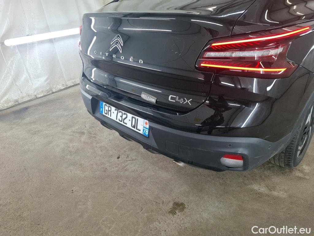  Citroen  C4 CITROEN  X / 2022 / 4P / Berline PureTech 130 S&S EAT8 Shine #4