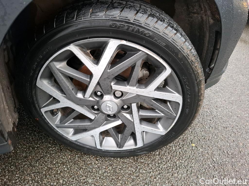  Hyundai  Konna HYUNDAI Kona / 2020 / 5P / SUV 1.6 HYBRID 141 EXECUTIVE HEV #2