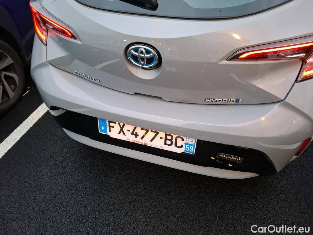  Toyota  Corolla TOYOTA  / 2018 / 5P / Berline Hybride 122h Dynamic Business Stage Acad #20