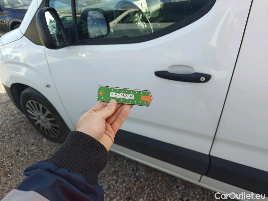  Toyota  Proace TOYOTA  CITY COMBI 1.5D 75kW (100CV) GX L1 #59