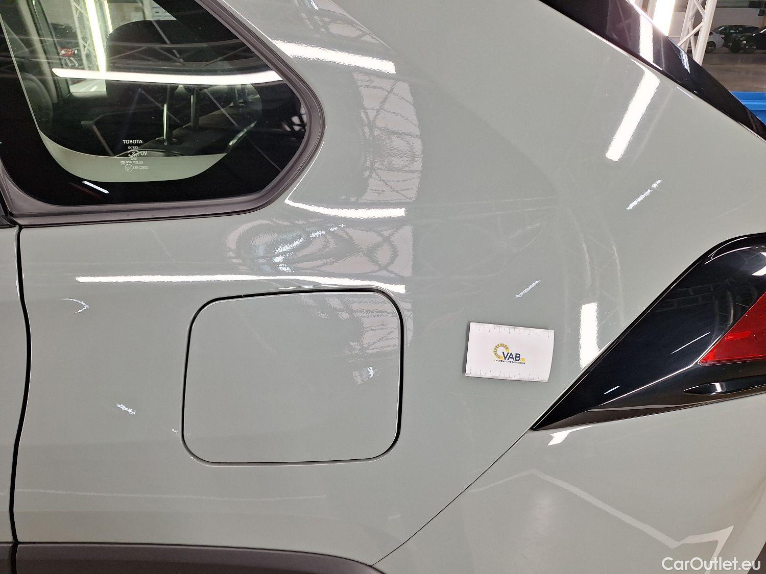  Toyota  RAV4 Toyota,  '18, Toyota  2.5 Hybrid Lithium  CVT 5d #22