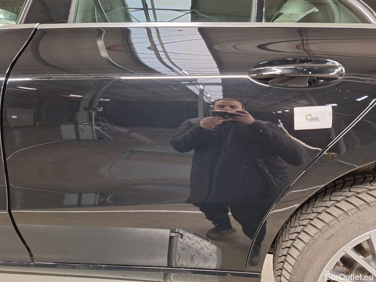  Mercedes  CLA-Klasse Mercedes, CLA FL'23 PHEV, Mercedes-Benz CLA CLA 250 e Luxury Line 4d #18