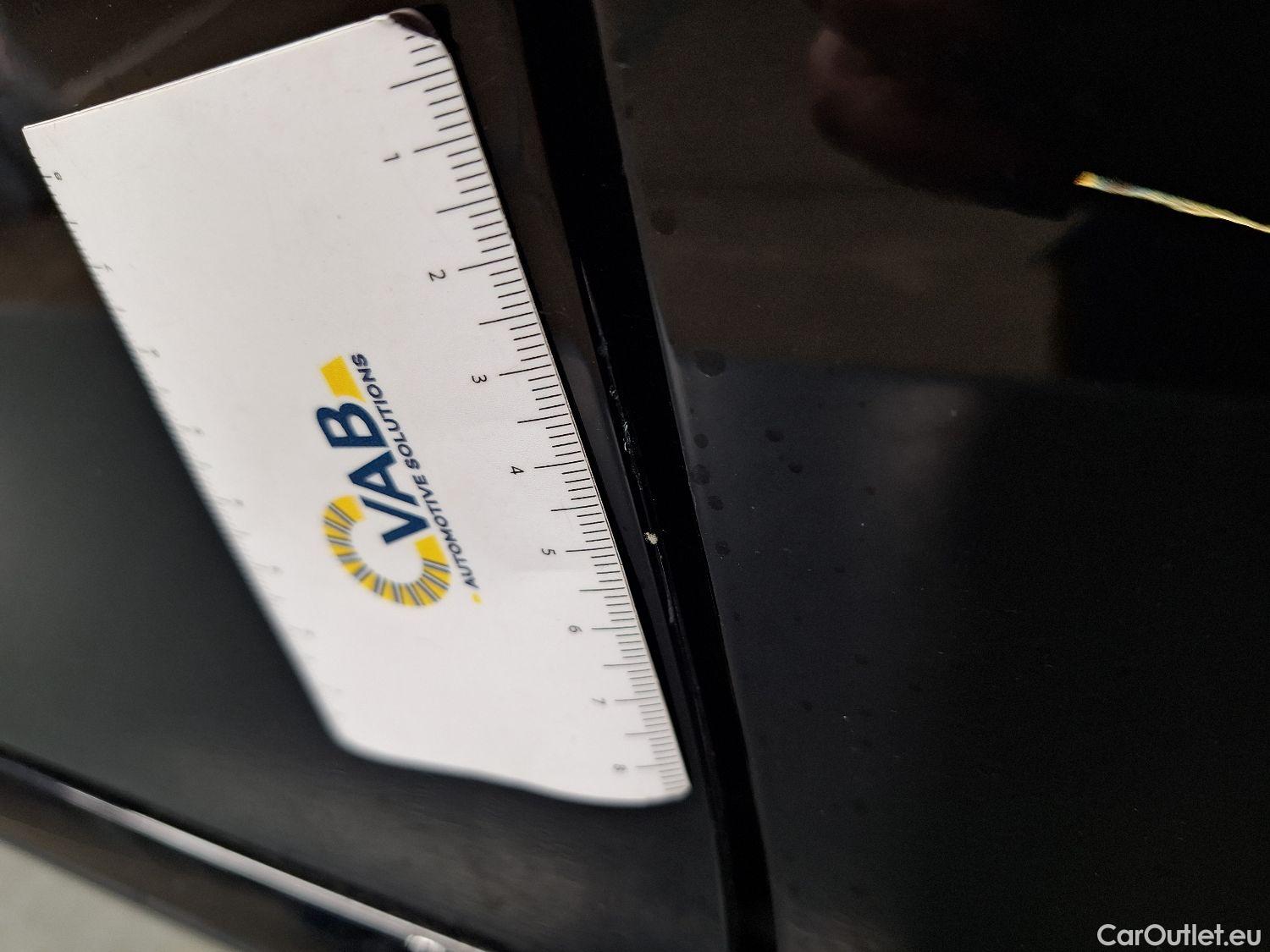  Mercedes  CLA-Klasse Mercedes, CLA-Class '19, Mercedes-Benz CLA CLA 180 d Essential Line 4d #32