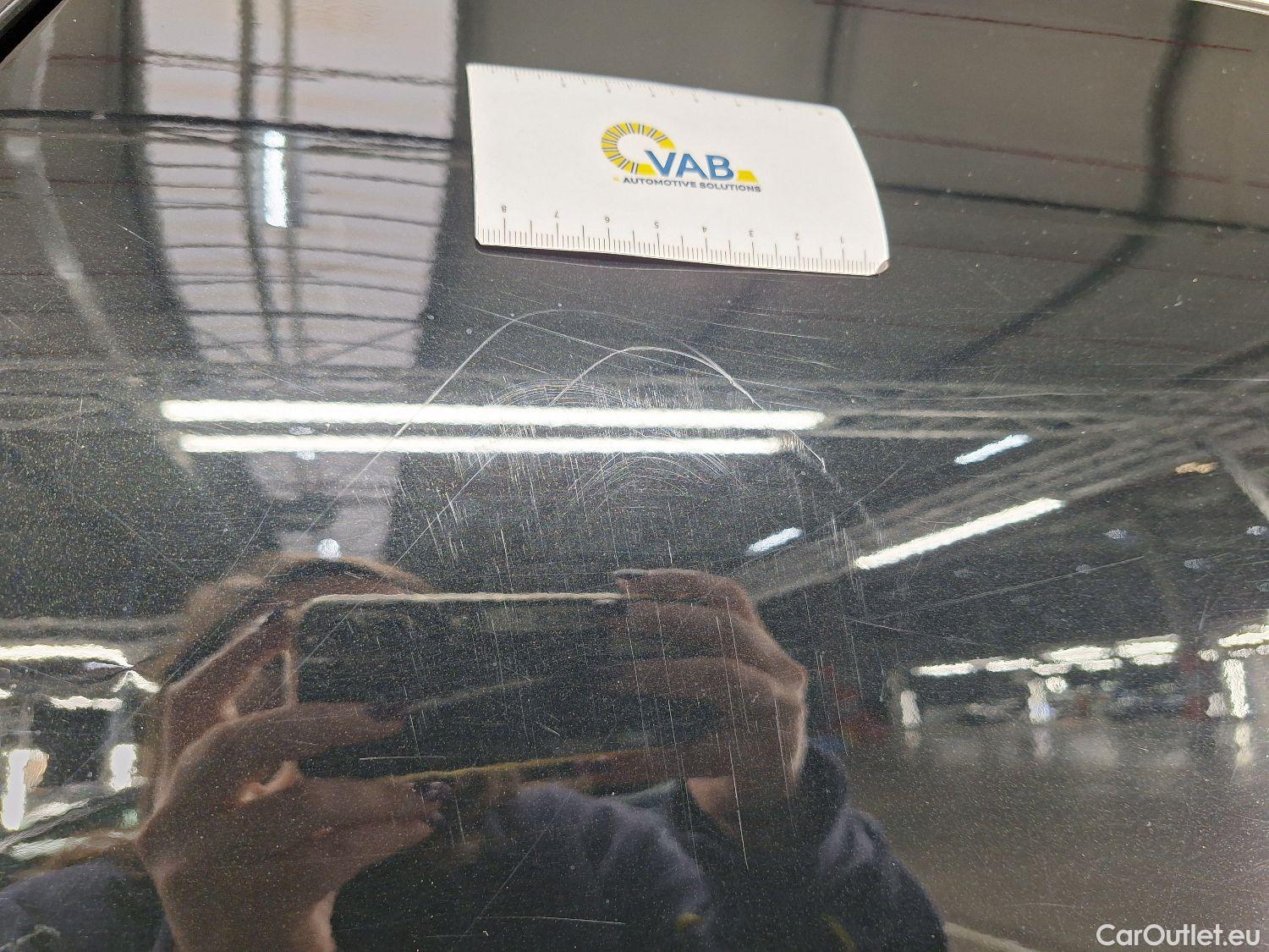  Mercedes  CLA-Klasse Mercedes, CLA-Class '19, Mercedes-Benz CLA CLA 180 d Essential Line 4d #28