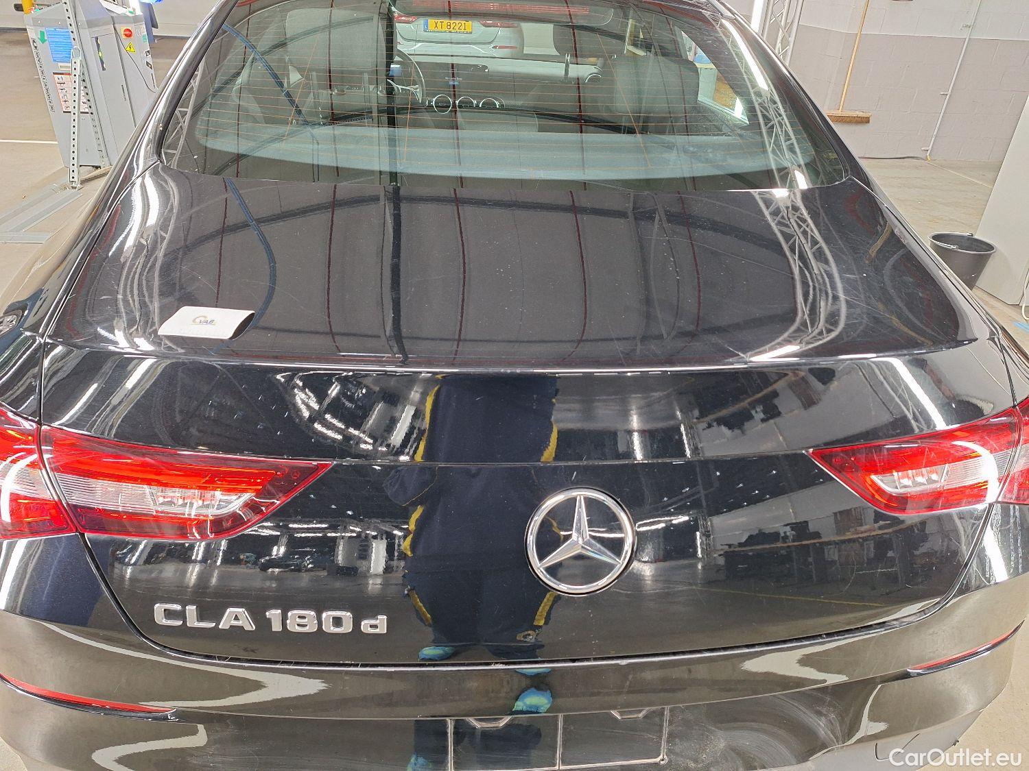  Mercedes  CLA-Klasse Mercedes, CLA-Class '19, Mercedes-Benz CLA CLA 180 d Essential Line 4d #48