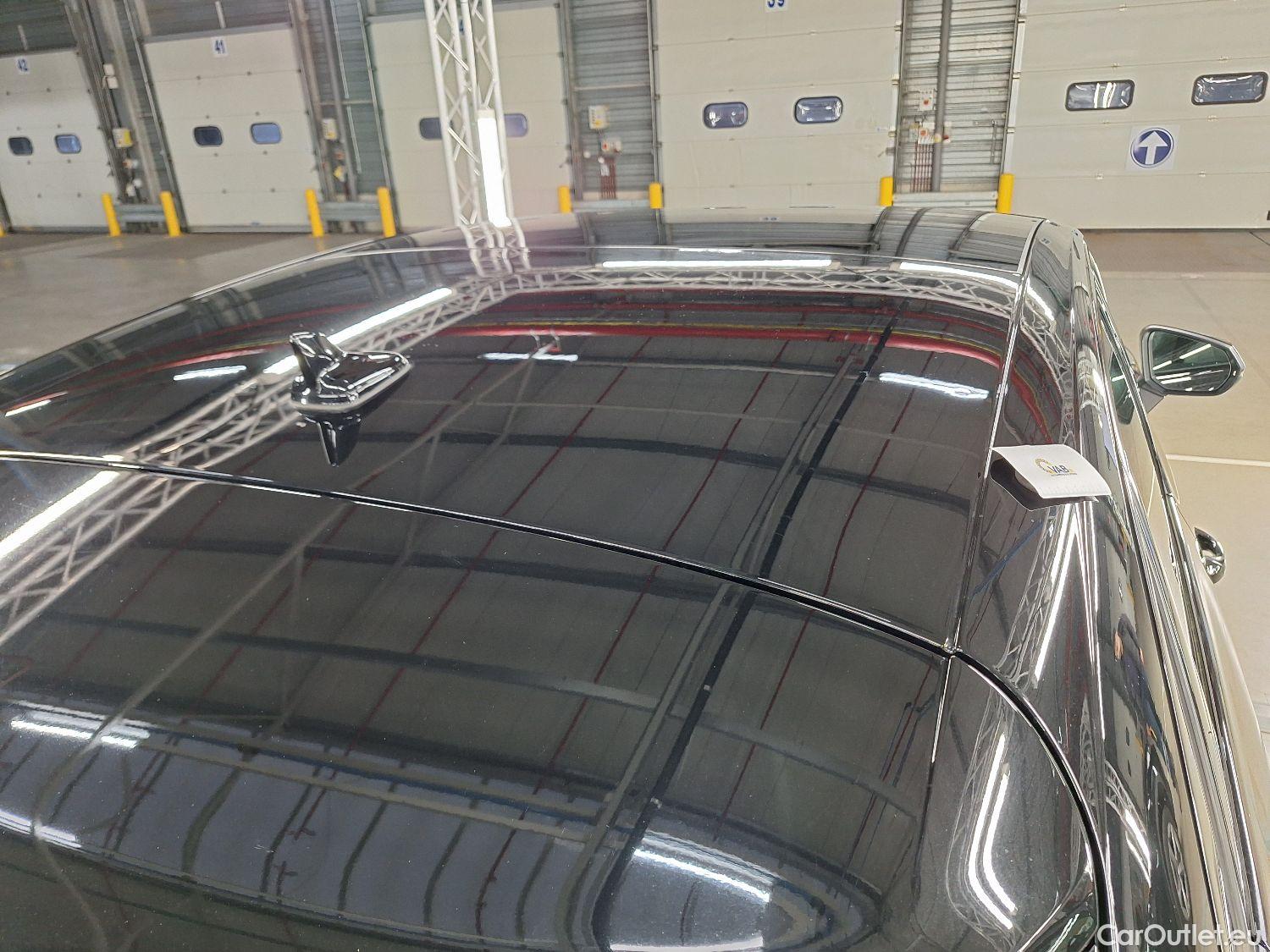  Audi  Q3 Audi,  SB '19 PHEV, Audi  Sportback 45 TFSI e S tronic S Line 5d #25